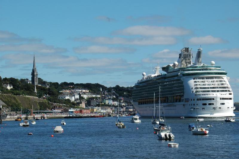 Watersedge Hotel Cobh Exterior foto