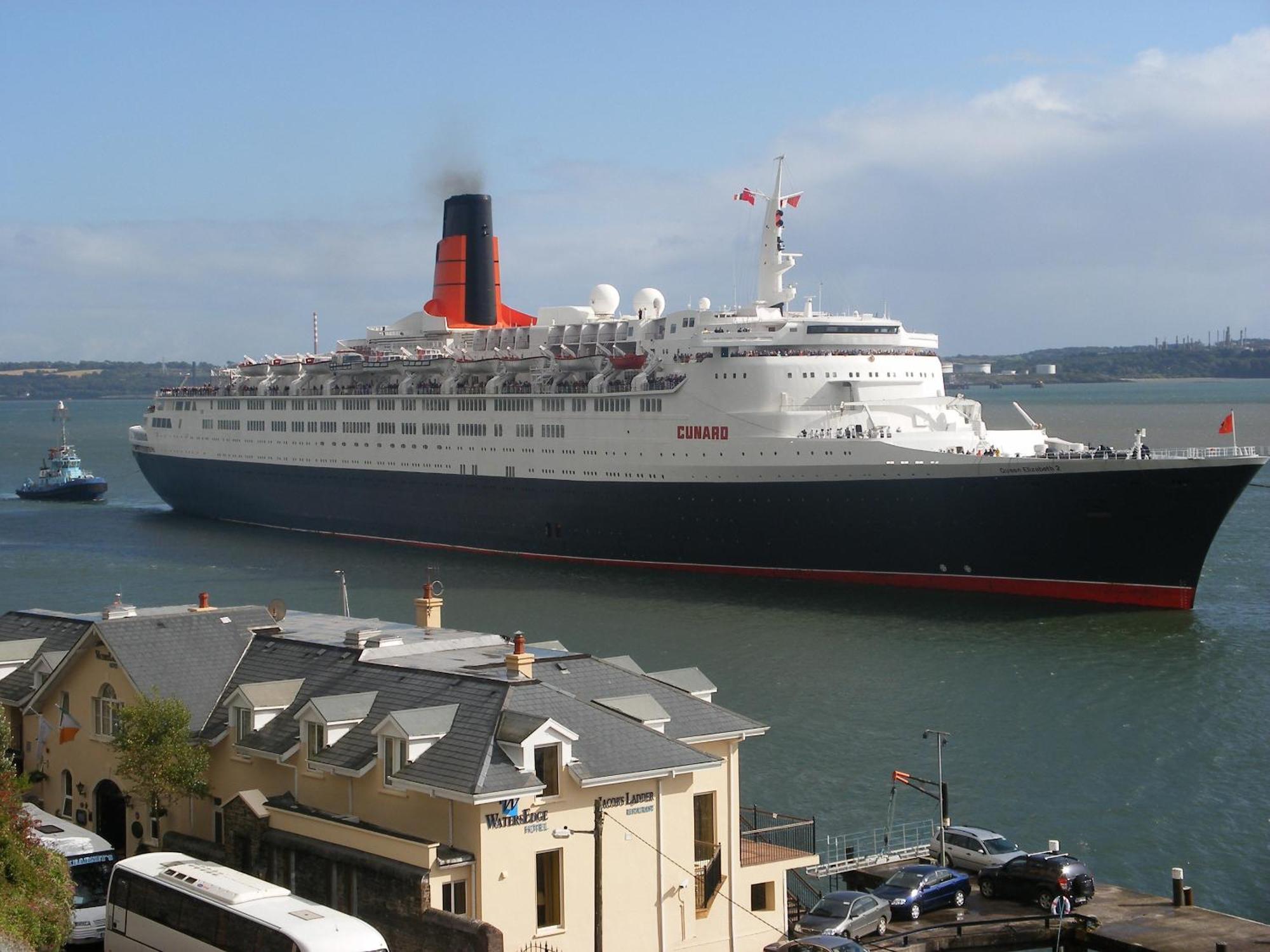 Watersedge Hotel Cobh Exterior foto