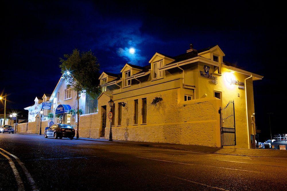 Watersedge Hotel Cobh Exterior foto